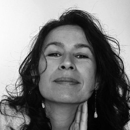 Luz Vargas Designer graphique pour le collectif Unithy